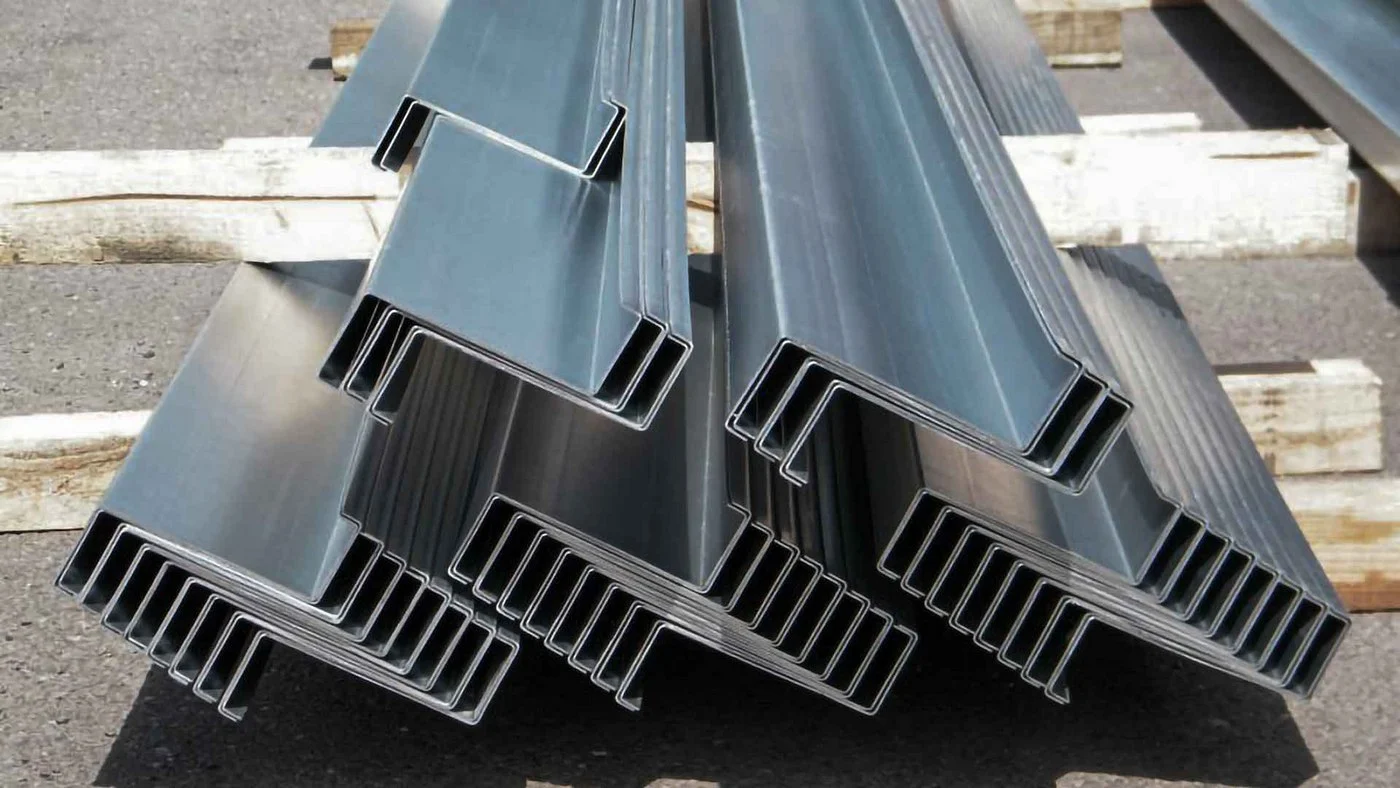 Structural Z Purlins in Galvanized & HR Steel - Image 4